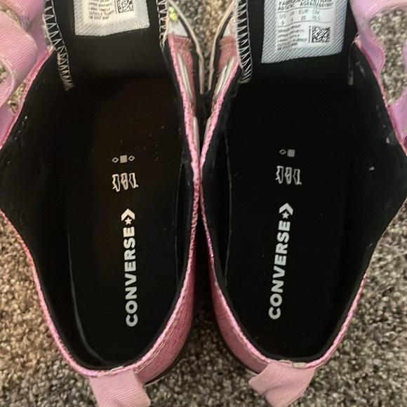 Toddler girl 💎dazzled💎 Converse shoes - Picture 3 of 5